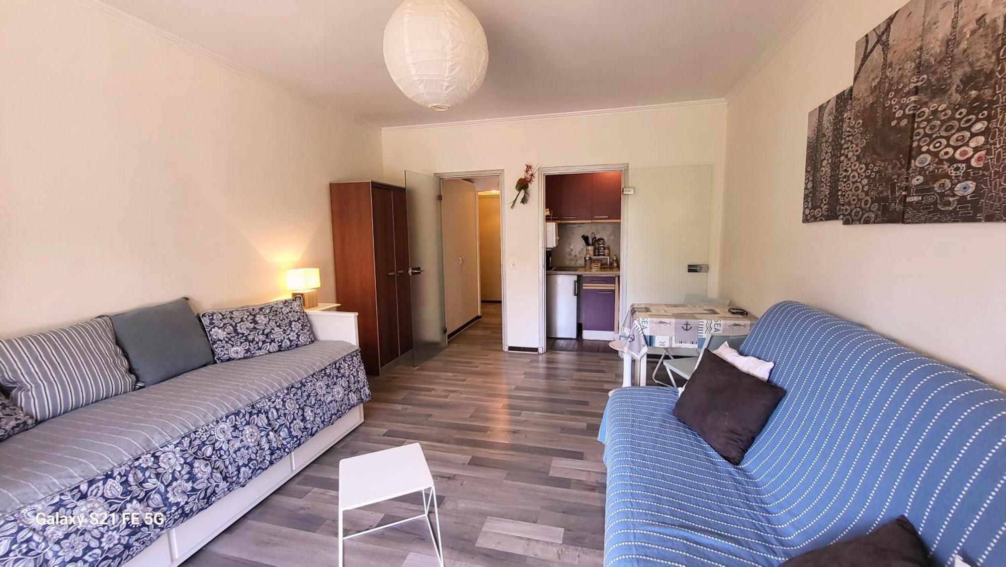 - Wifi, Clim Apartment